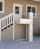 Macs PL72 VPL vertical platform wheelchair lift